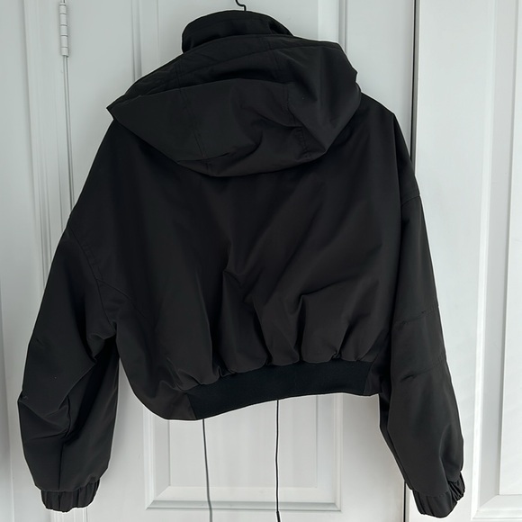 Zara Windbreaker - Picture 2 of 2